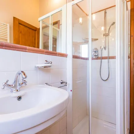 Francigena-4 By Interhome דירה Castelnuovo D'elsa